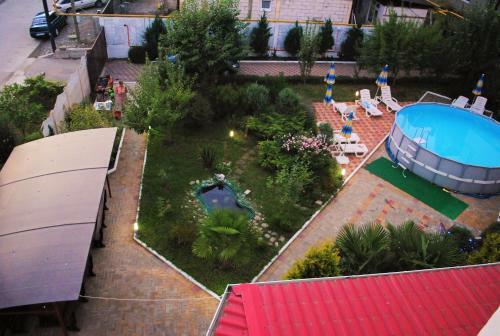 Hostal Edelveis Guest House
