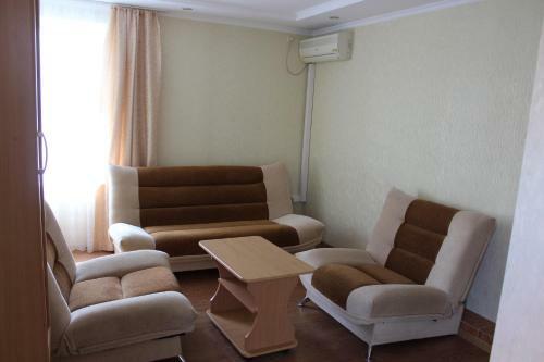 Hostal Guest House Lazurit Yug
