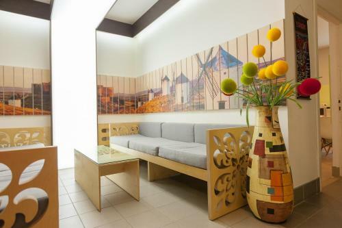 La-mancha Hotel