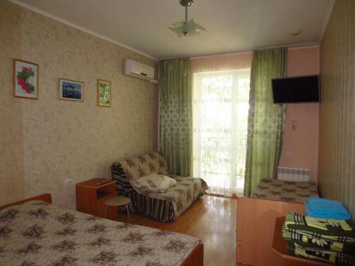 Hostal Mishel Guest House