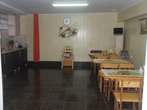 Hostal Mishel Guest House