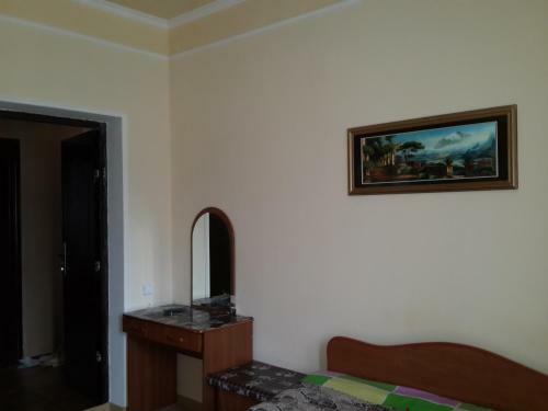 Hostal Ametist Guest House