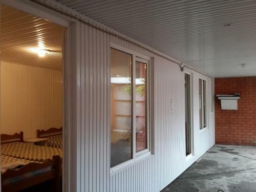 Hostal Ametist Guest House