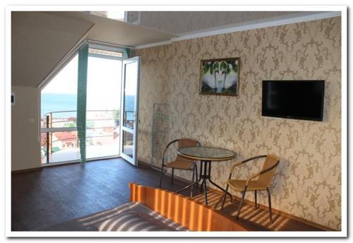 Hostal ???????? ??? ?????? 12