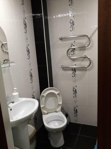 Hostal Zeleniy Samshit