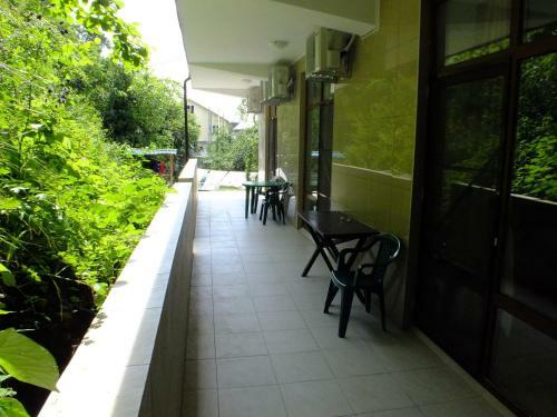 Hostal Zeleniy Samshit