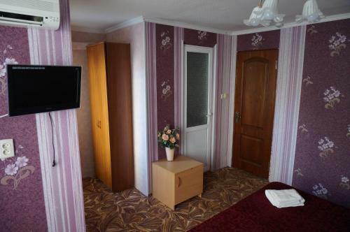 Hostal Solyaris Guesthouse