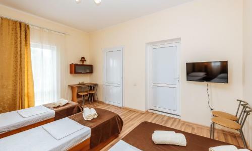 Hostal Planeta Guest House