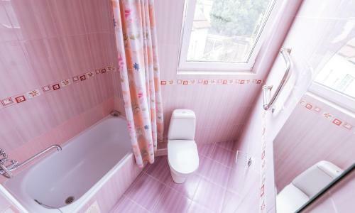 Hostal Planeta Guest House