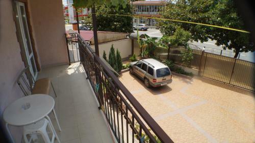 Hostal Planeta Guest House