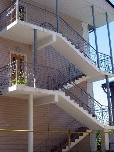 Hostal Svirskiy Pliazh Guest House