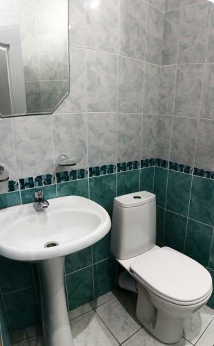 Hotel Zolotoy Lev