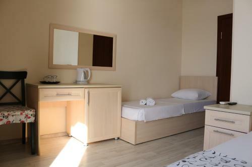 Laza Hall Hotel