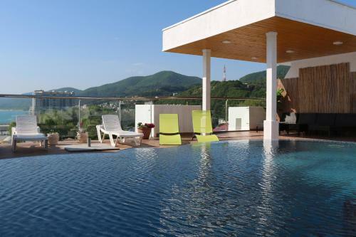 Laza Hall Hotel