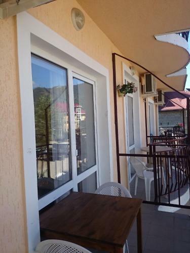 Hostal Ambassador Guest House