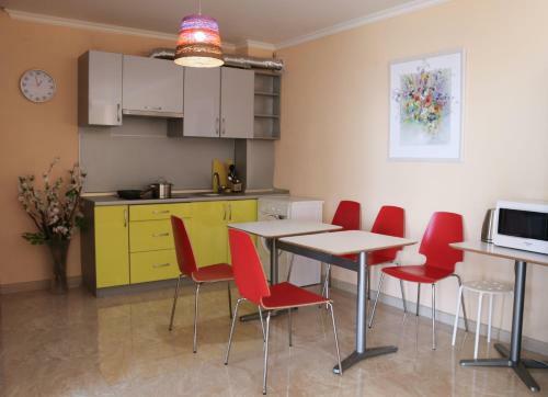 Hostal Laza Villa