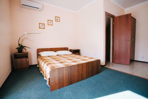 Hostal Violetta Guest House