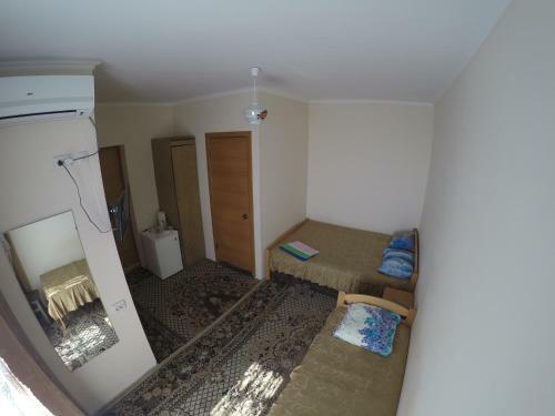Hostal Mechta Guesthouse