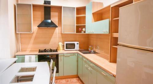 Apartment On Naberezhnaya 22