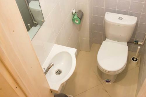 Hotel Delight Inn Polyanka Rooms