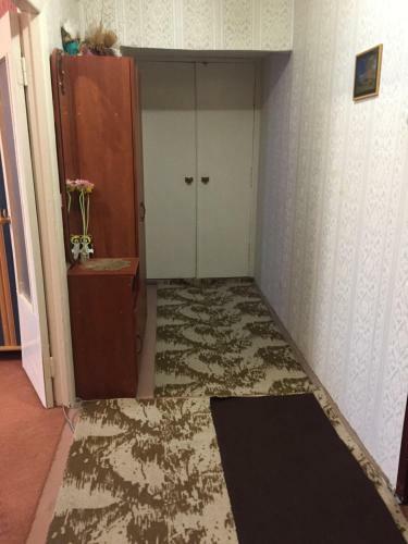 Apartment On Zvereva 44