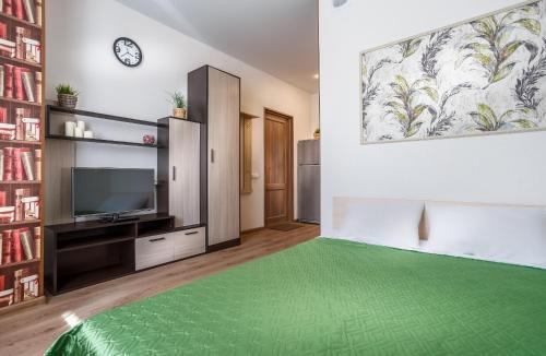Apartment On Strelkovaya 6