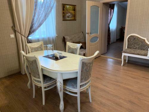 Boutique Hotel Tri Bogatyrya
