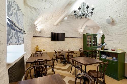 Hotel Yesenin