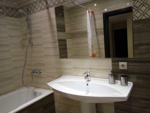 Two-room Business Studio Apartment On Moskovsky Prospect
