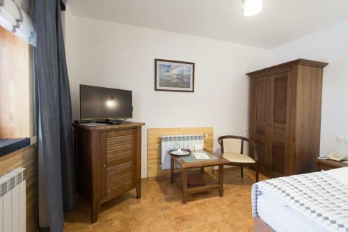 Anastasia Hotel