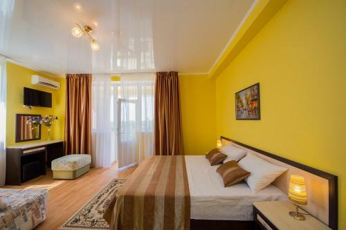 Hostal Penaty Guest House