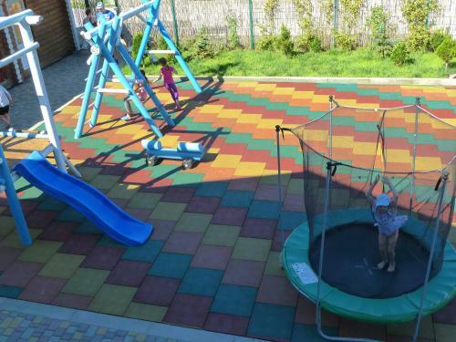 Hostal Guest House Ecohouse Belye Rosy