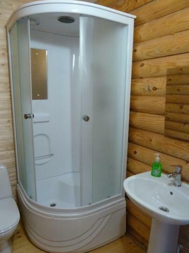 Hostal Guest House Ecohouse Belye Rosy