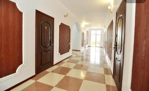 Hostal More Y Nas Guest House