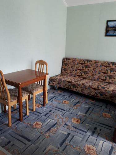 Hostal Guesthouse Lotos