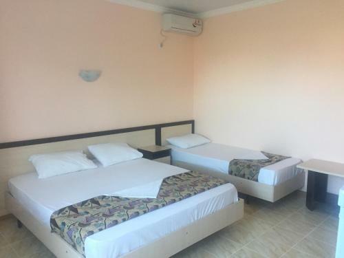 Hostal Guest House Briz
