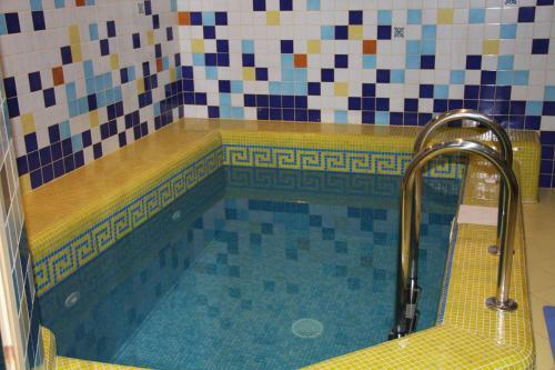 Dynastya Hotel