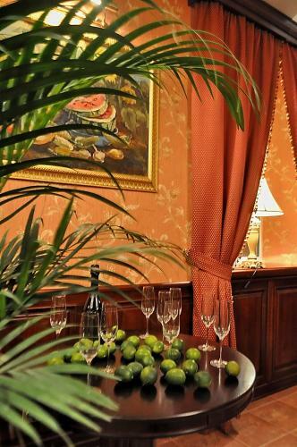 Dynastya Hotel