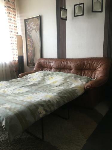 Apartment On Novoluchanskaya St.3