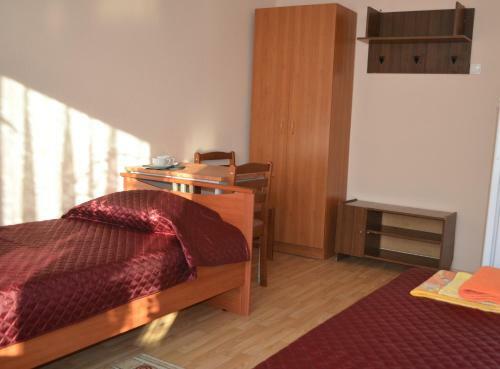 Roza Vetrov Hotel