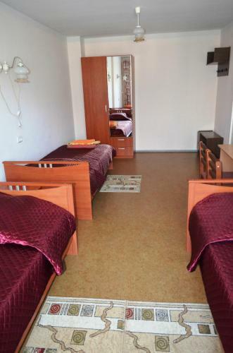 Roza Vetrov Hotel