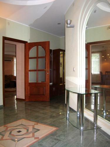 Hotel Gostinitsa Akron