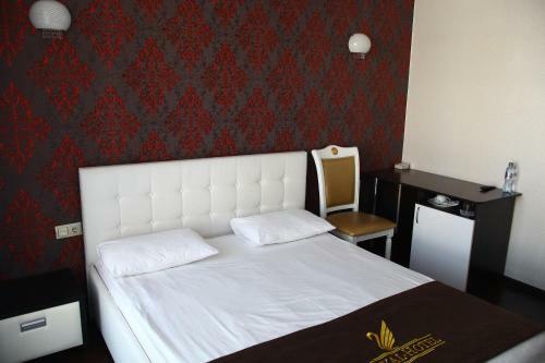 Royal Hotel