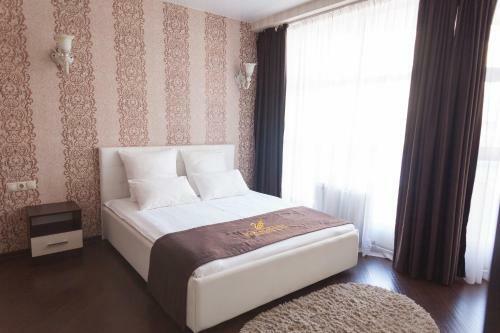 Royal Hotel