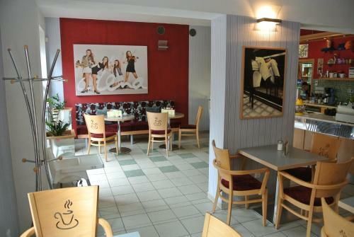 Hostal Penzion Dena