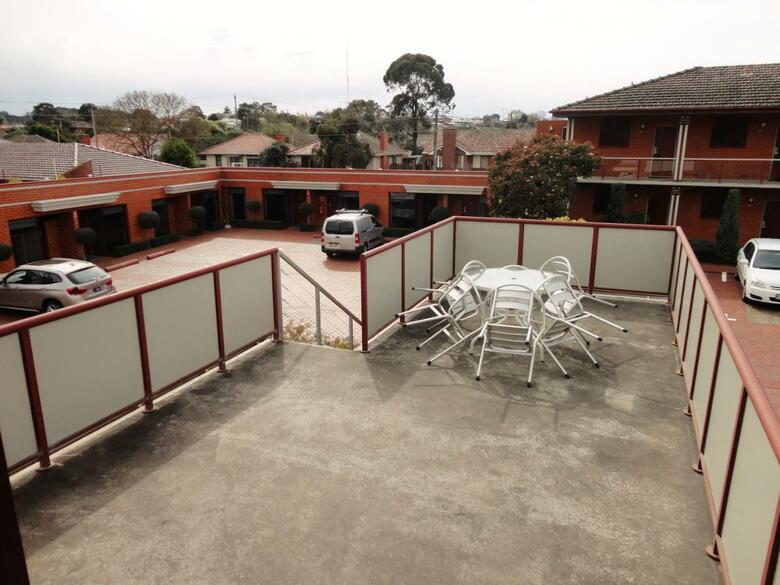 Hotel Sovereign Park Motor Inn