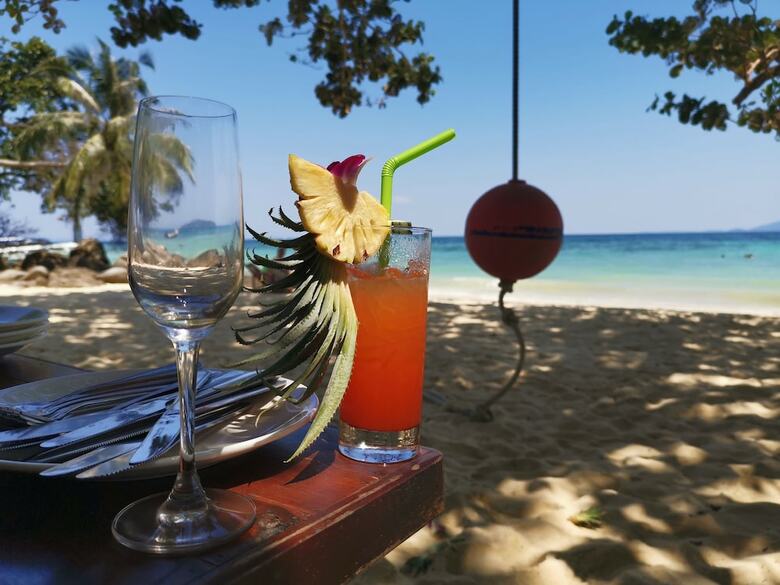 Hotel Phi Phi Relax Beach Resort