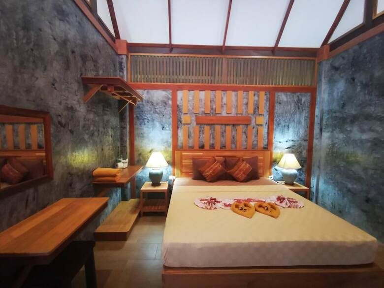 Hotel Phi Phi Relax Beach Resort