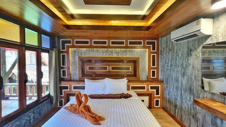 Hotel Phi Phi Relax Beach Resort