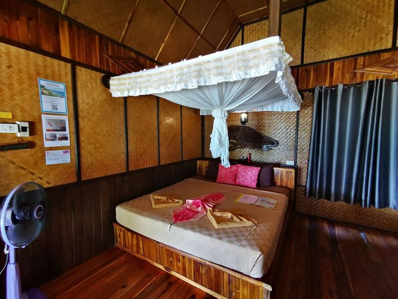 Hotel Phi Phi Relax Beach Resort